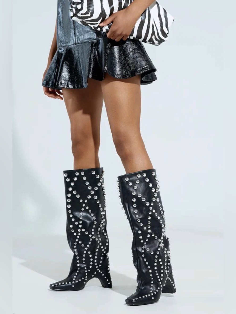 AKIRA Black Studded Knee-High WELLS Leather Boots SIZE 9